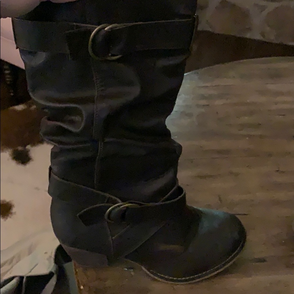 Under the knee boots! Slouchy!